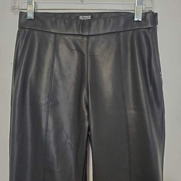 Zara Trafaluc Legging Collection Black Faux Leather leggings - Picture 4 of 6